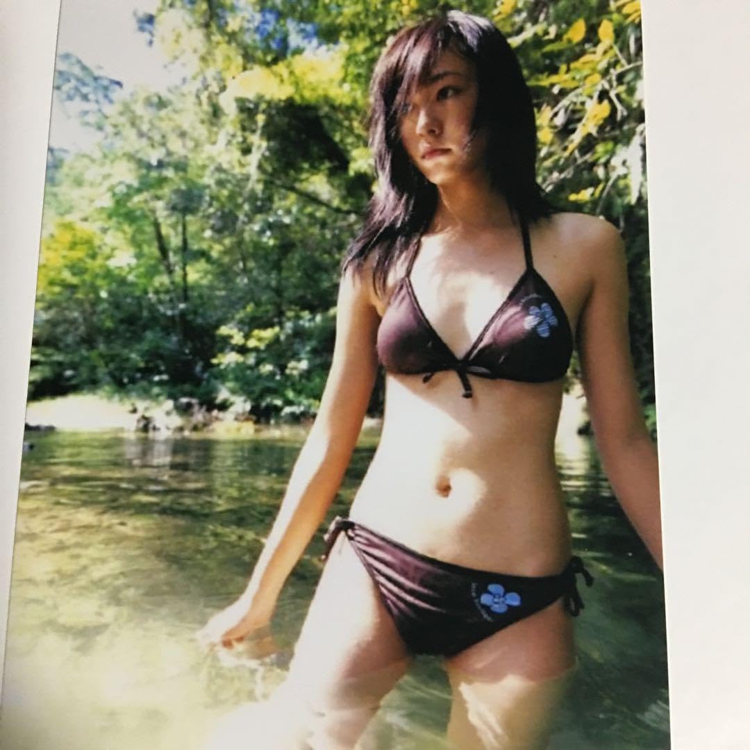 YUI ARAGAKI 新垣結衣写真集 新垣結衣 写真集 Amazon.co.jp: 新垣結衣 写真集 YUI ARAGAKI